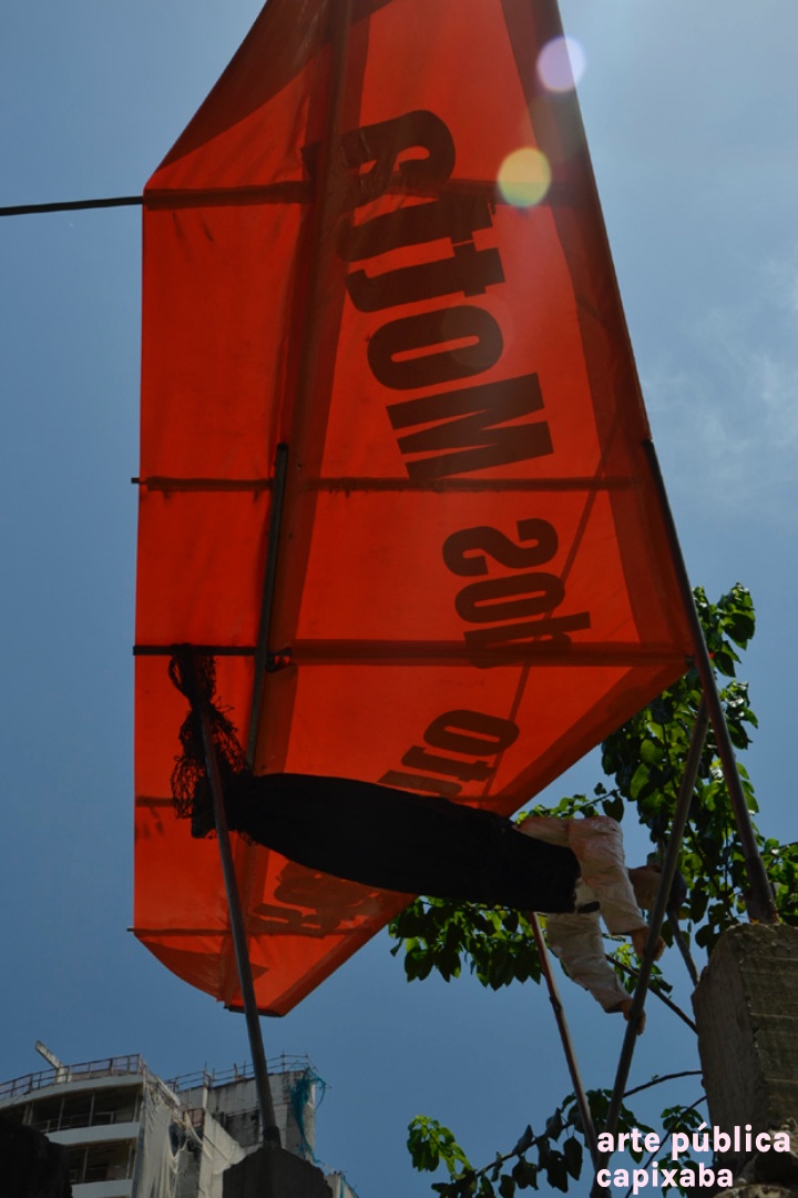 29 - recanto dos motta - homem na asa delta - lado