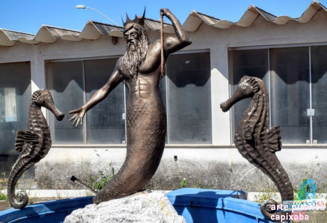 Esculturas na Praia da Sereia